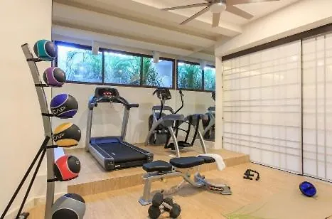 Unique Villa In Playacar- Block From The Beach بلايا ديل كارمن بيت للعطل